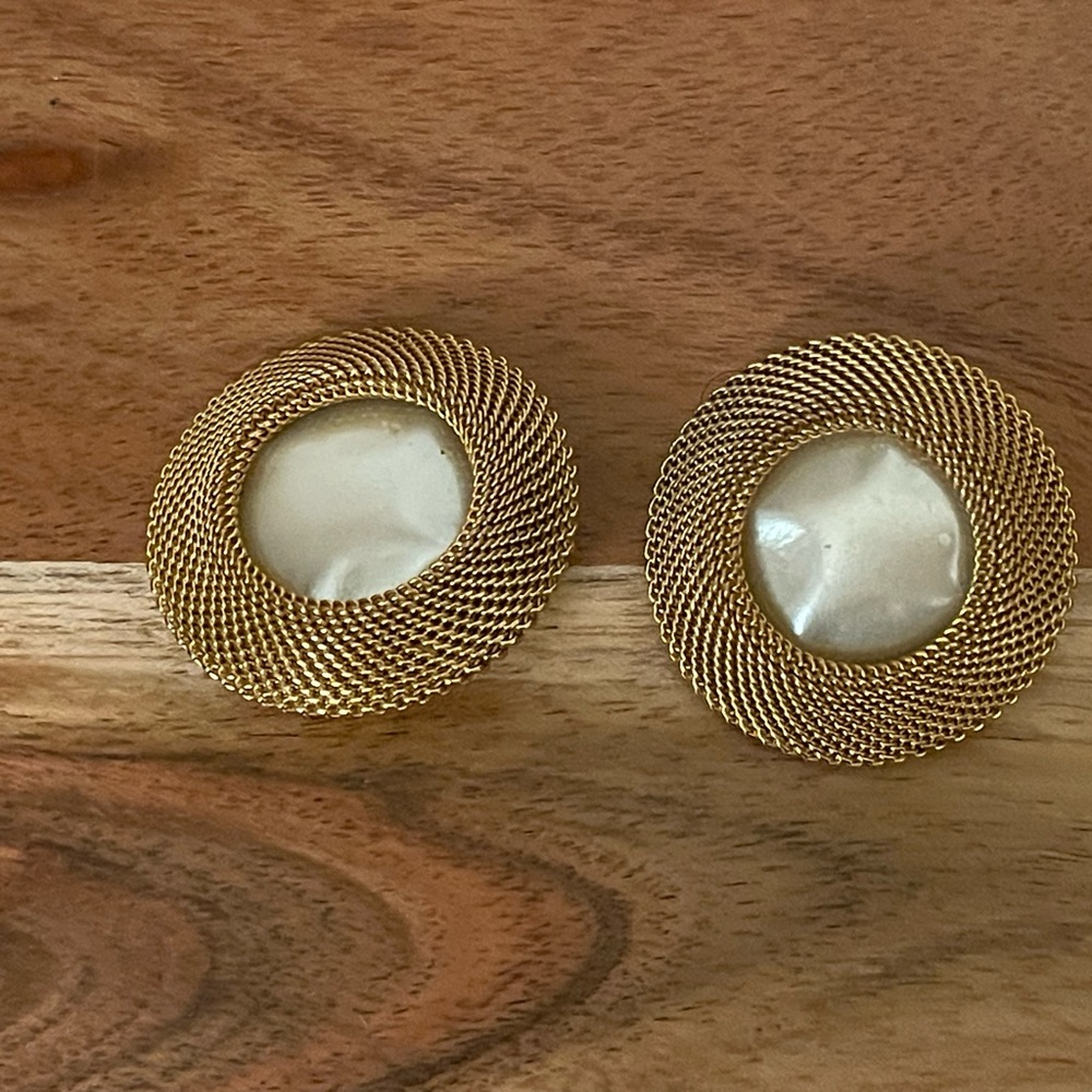 Gold-Tone Mesh Hoop Earrings with Pearl-Like Center